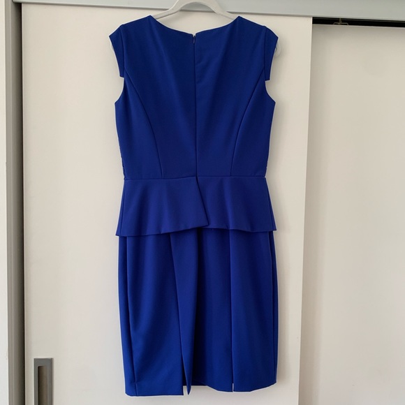 Tahari Cobalt Blue Peplum Sleeveless Sheath Dress w Lace accents - Picture 4 of 5